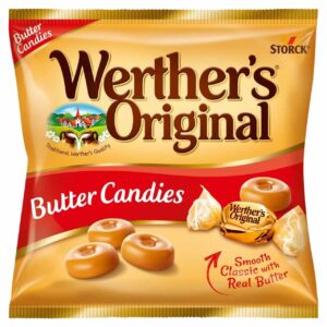 These are the classic, world-famous hard candies made by the confectionery brand Storck. Unlike the previous soft variety, these are smooth hard candies crafted using a traditional recipe with real butter and fresh cream. They feature a distinctive golden color with a small indentation in the center, slowly melting in your mouth to deliver a rich, long-lasting buttery flavor. Each piece is individually wrapped in a classic gold foil wrapper.